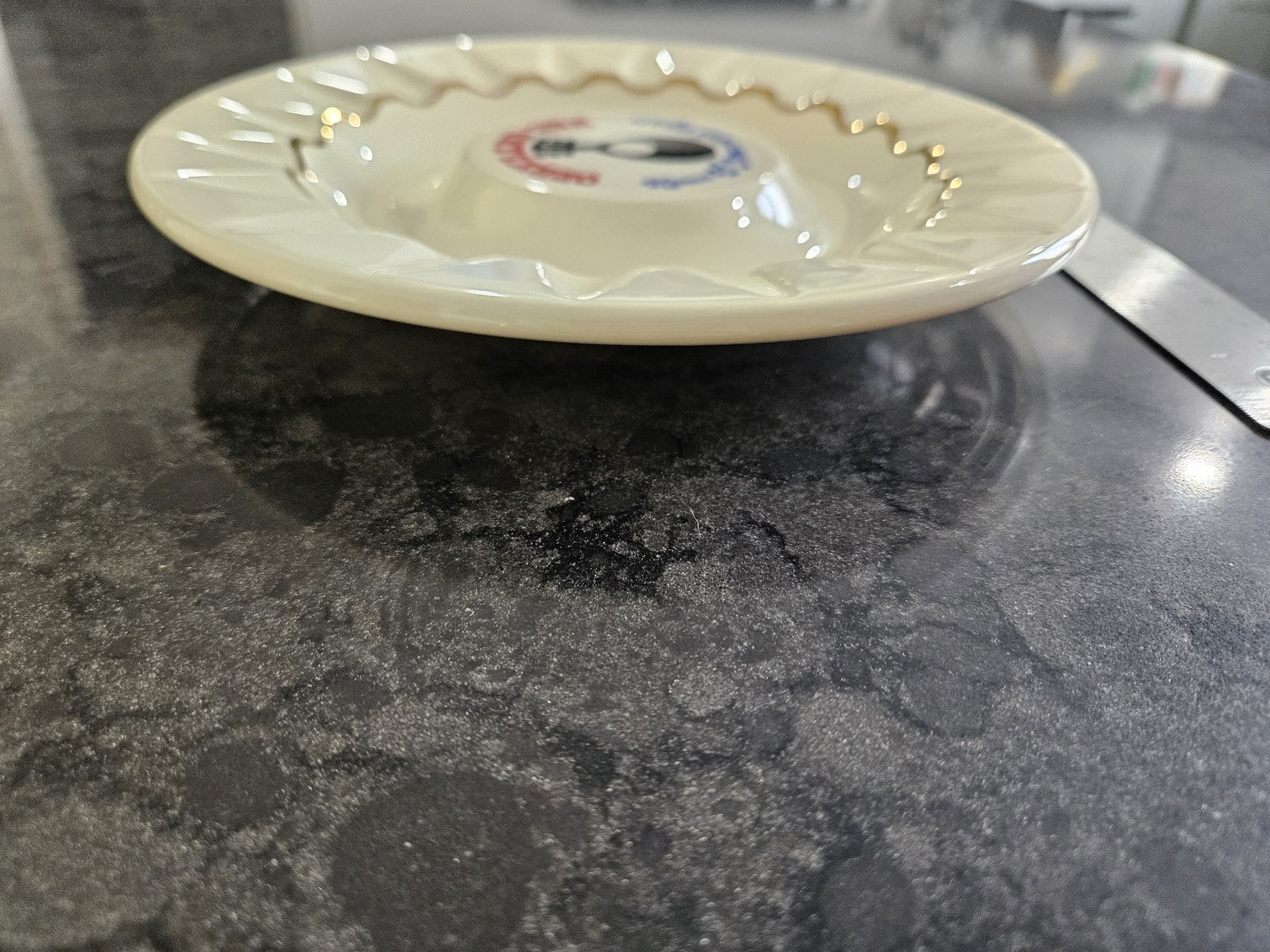 White Ceramic Round Ashtray Opryland USA Music Theme Decorative ~7.5 in Glossy