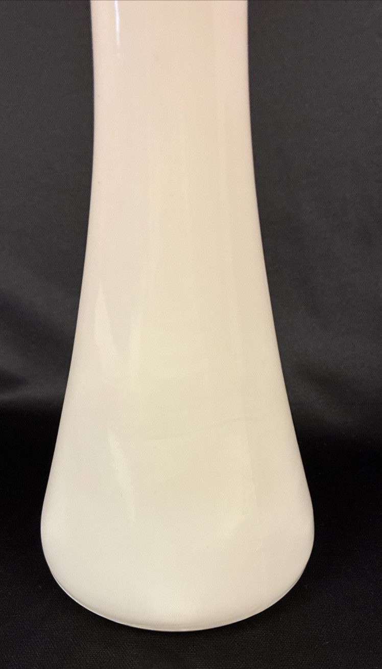 Vintage White Milk Glass Flower/Bud Vase w/ Beaded Row Scalloped Top 9″ tall