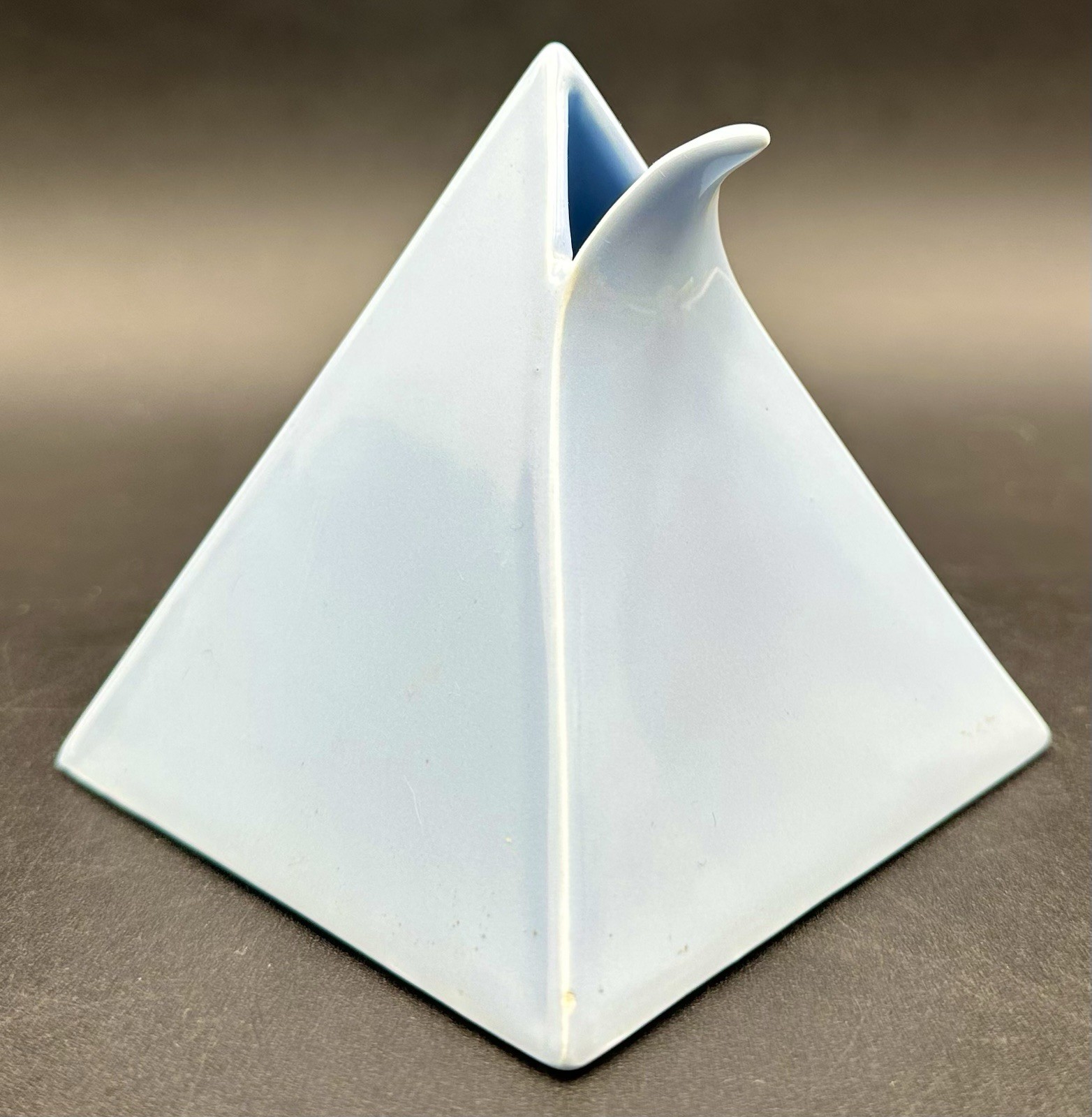 Vintage Mikasa Bud Vase Helena Uglow Triangle Pyramid Blue Japan Post Modern