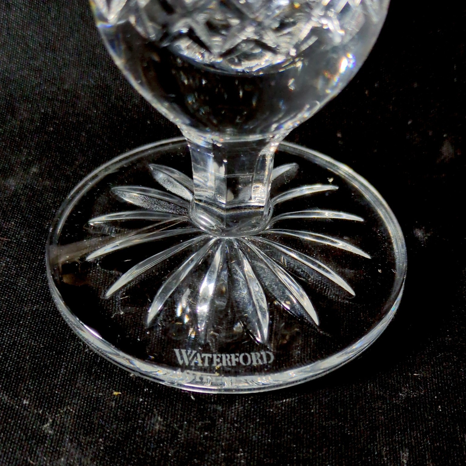 WATERFORD COLLEEN BUD VASE, Cut Lead Crystal, 8 1/8″, Made in Ireland