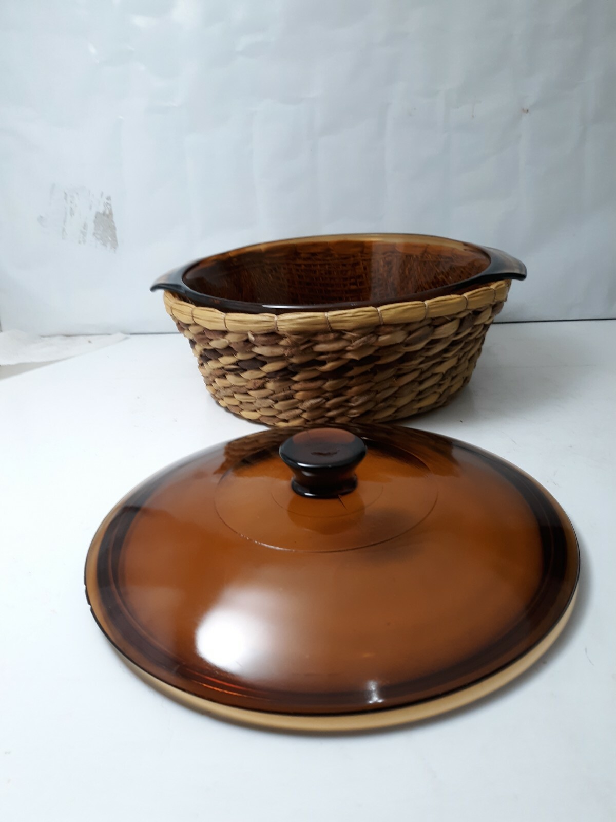 Anchor Hocking Fire King #437 Amber Casserole Dish with Lid & Basket 1-1/2 QT