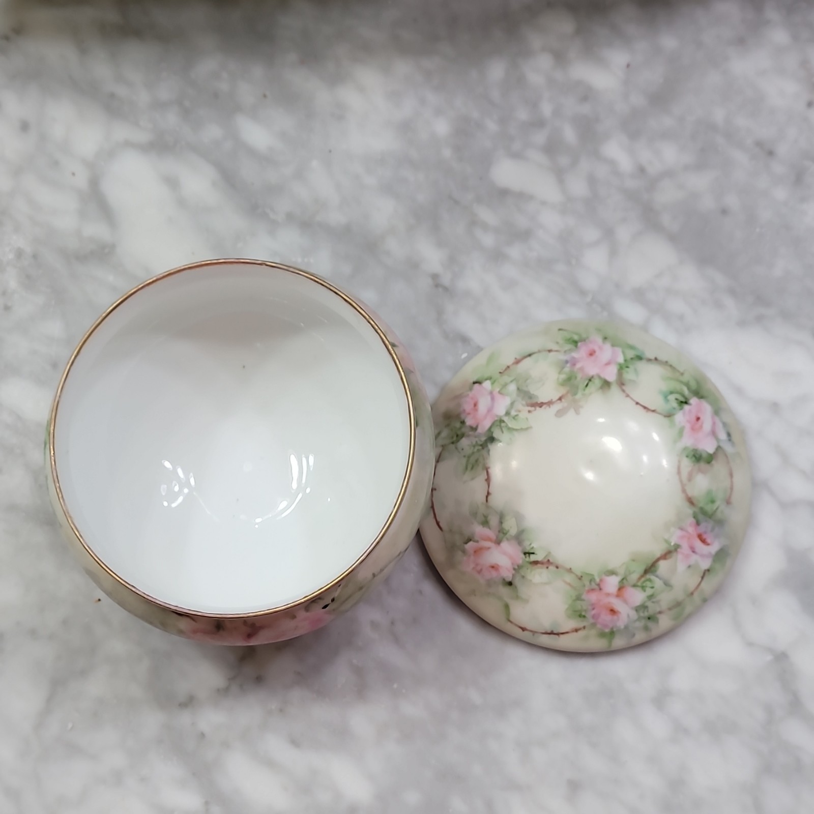 Set of Bavaria Porcelain Floral Lidded Trinket Box and Hair Receiver