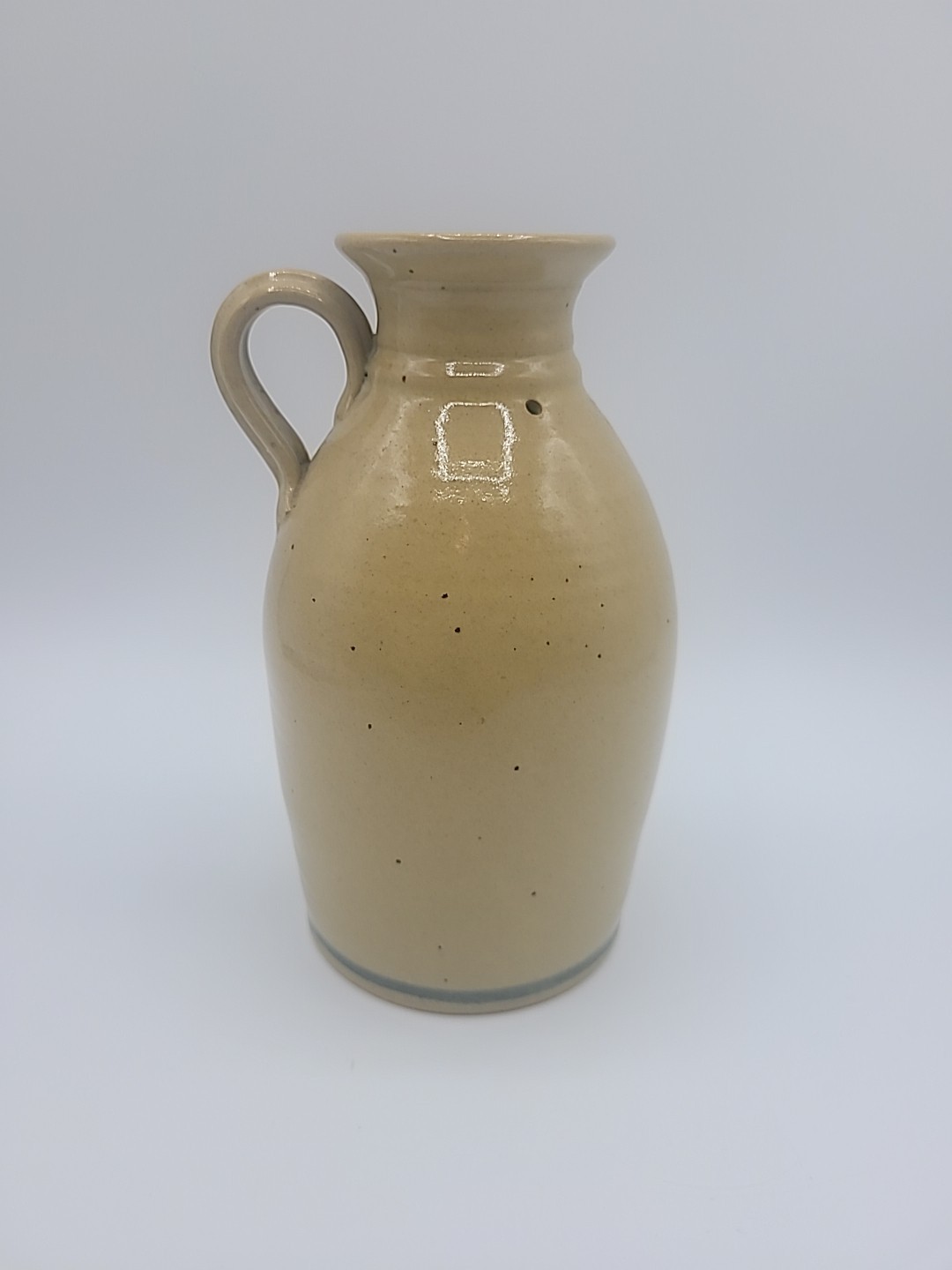 Down to Earth Keith Herklotz Pottery Vase Floral Design W/Handle Apprx 6 1/8″H