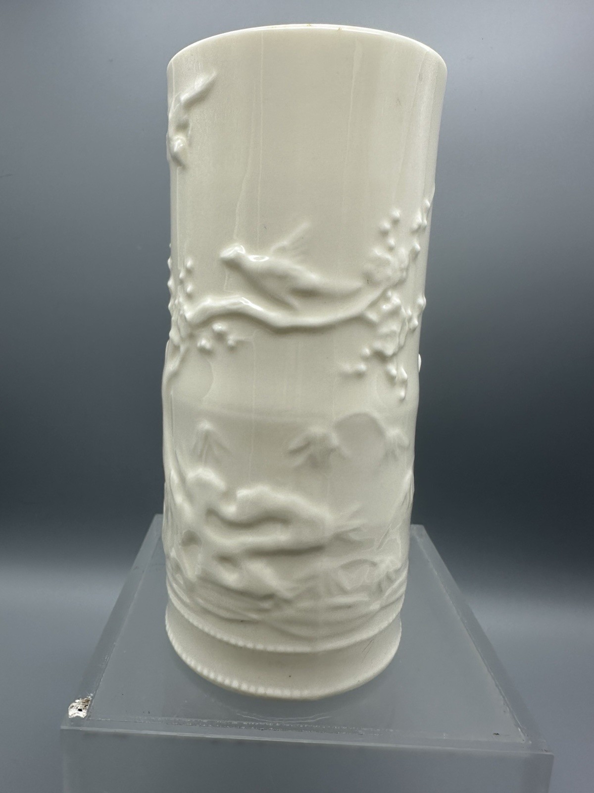 Lenox Indian Tree Embossed Cream Cylindrical Vase-USA