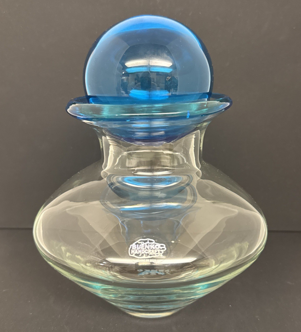 Blenko Glass Good Morning America Vase with Float Ball – Variation