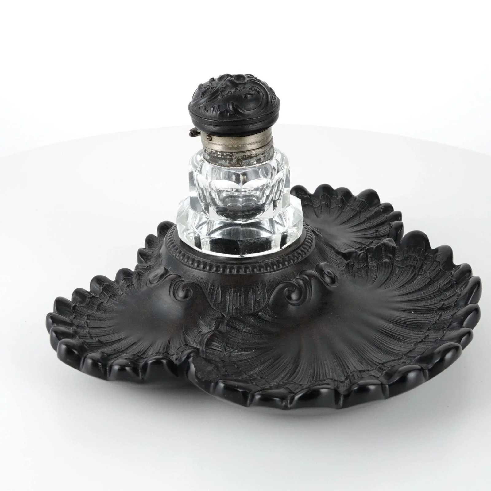 c1860 French Bois Derci inkwell with Cut Glass insert
