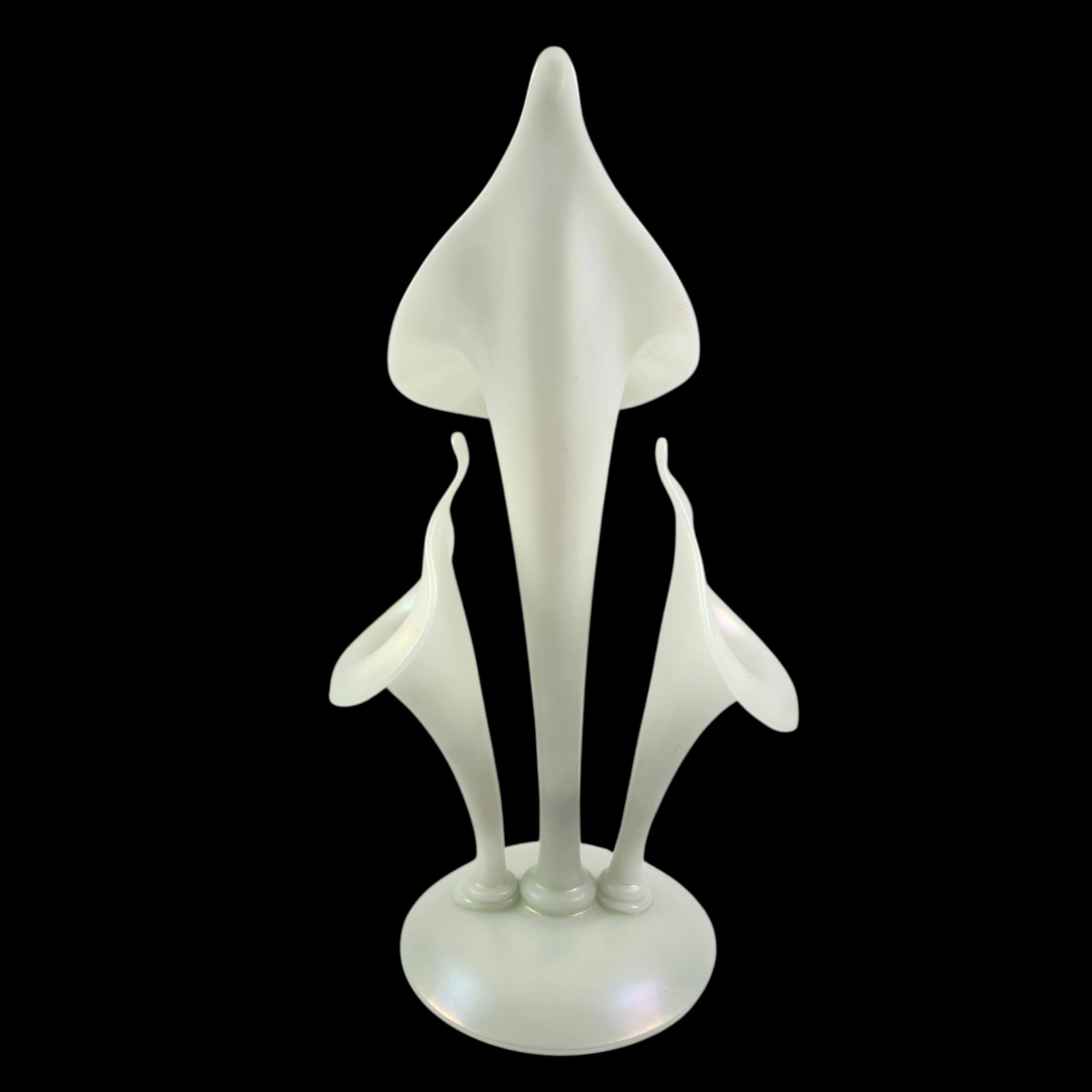 Stueben Signed Calcite Ivrene Triple Lily Jack In The Pulpit Vase