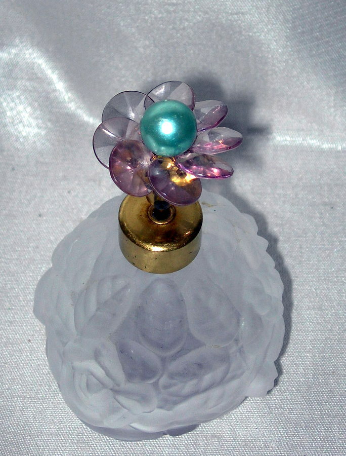 Vintage Irice Atomizer Lilac JEWEL TOP Glass Perfume Bottle Irving Rice NYC