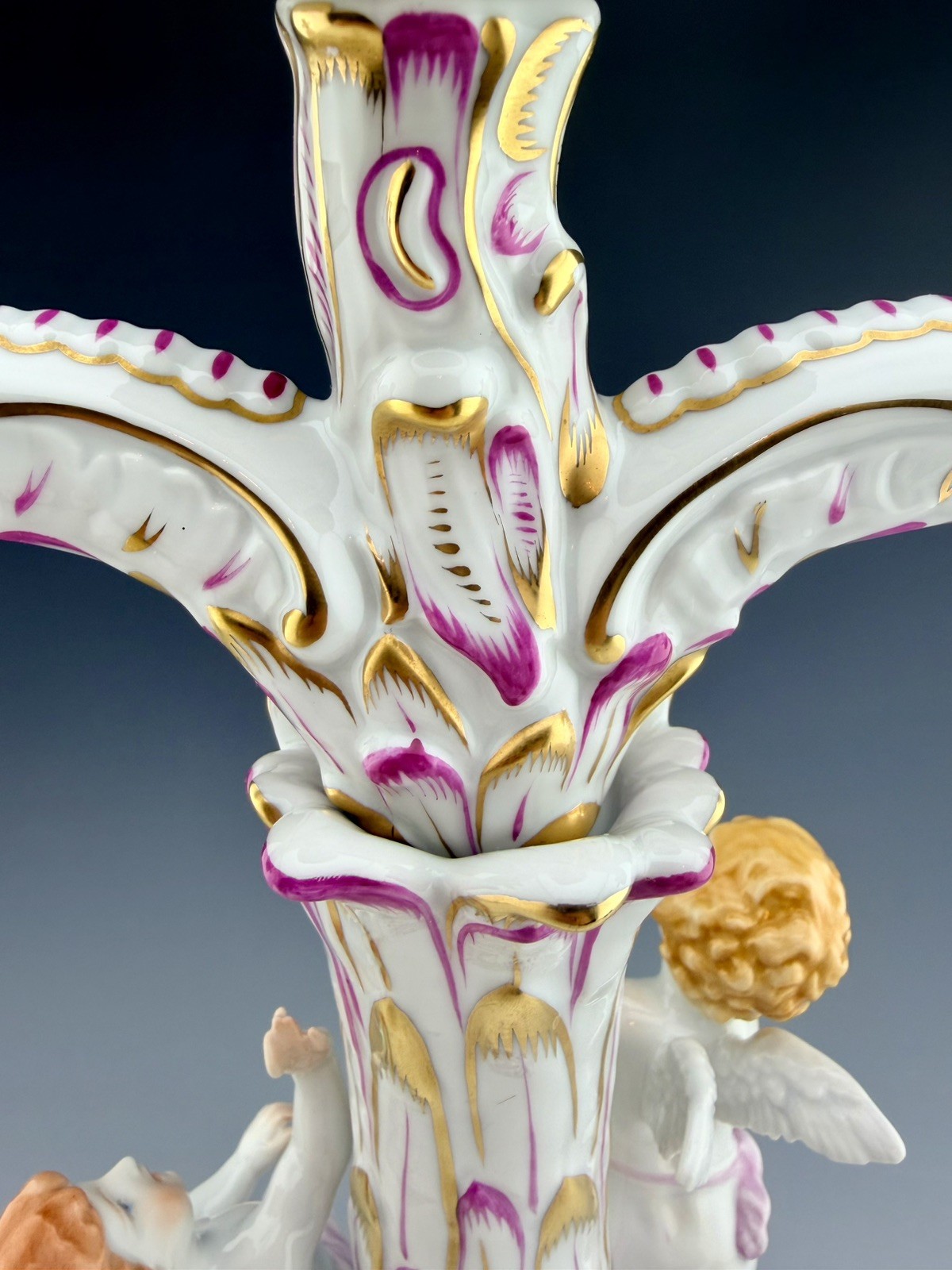 MINT! Stunning HEREND 3 Arm Baroque Candle Candelabra Pair & Vase