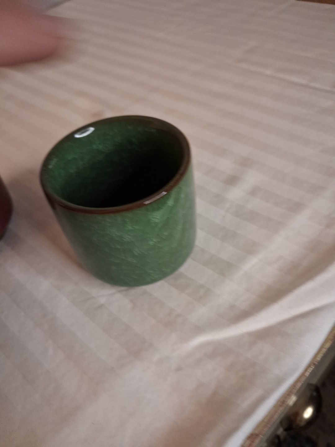 Vintage mini ceramic planters 2 1/2 inches