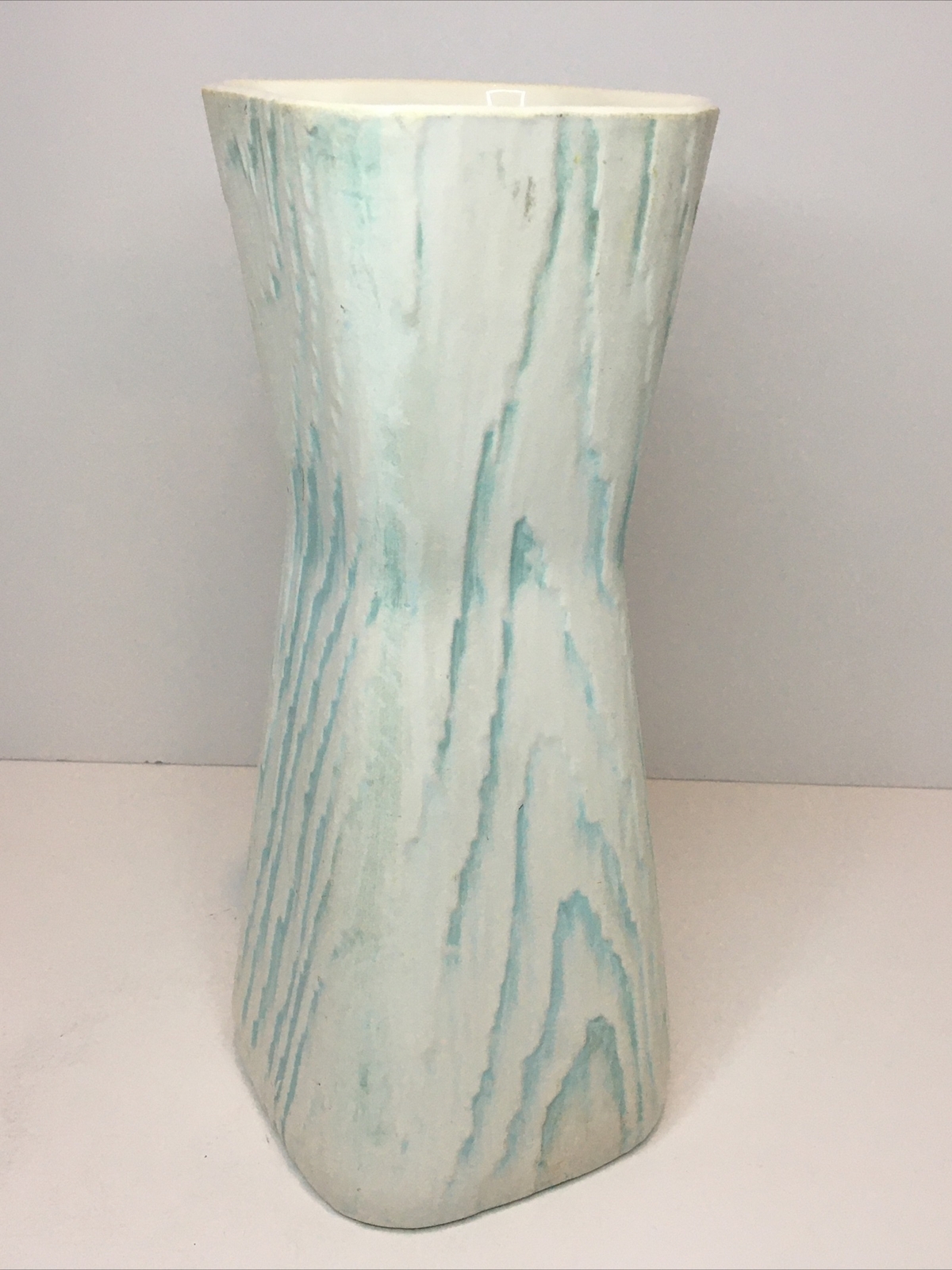 Shawnee Art Pottery Vase #1210 White Blue Fairywood 10 1/4″ Vintage USA