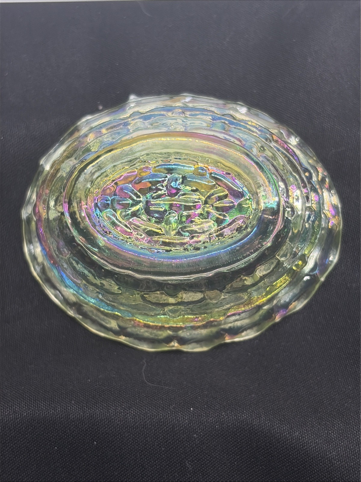 Boyd Scottie Dog on Nest Salt 2.5″ Vaseline Iridescent Uranium Glass UV Glow HTF