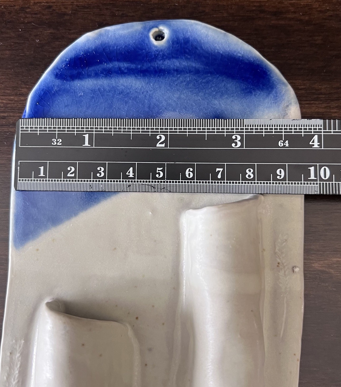 Studio Art Pottery Wall Pocket 7 3/4 x 3 3/4 inches Blue Creamy-white