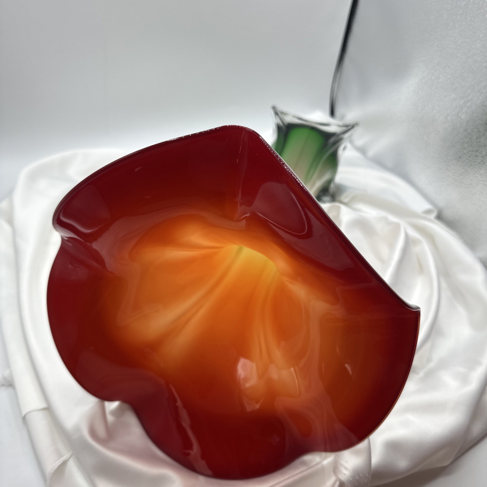 Spectacular Flower Art Glass Lily Vase. 15” tall. See pics.