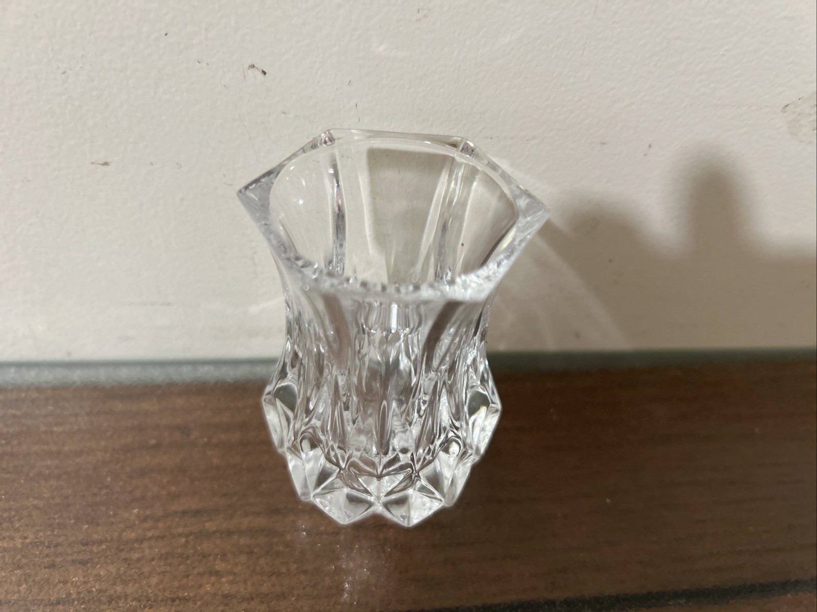 Cristal D’Arques Durand Crystal LONGCHAMP – Small VIOLET FLOWER VASE