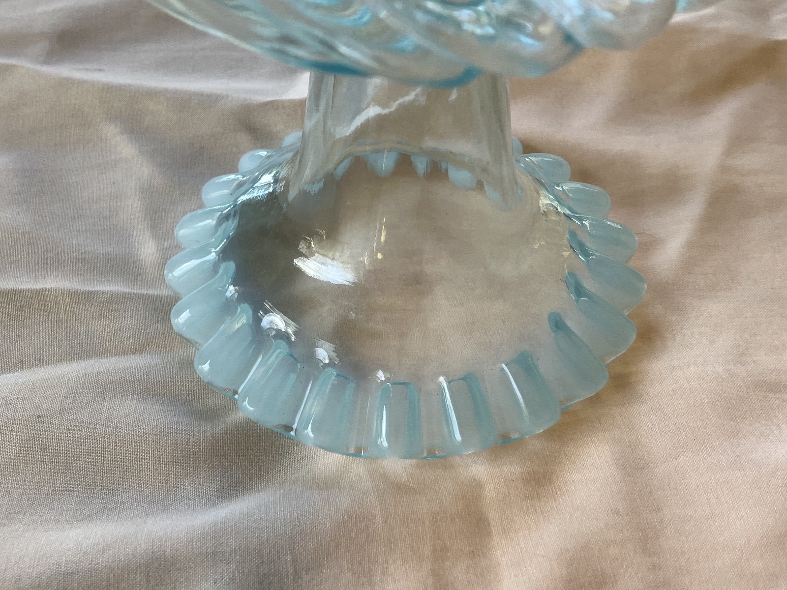 Vintage FENTON Clear Light Blue Melon Spiral Twist Ruffle Top VASE 6 inches