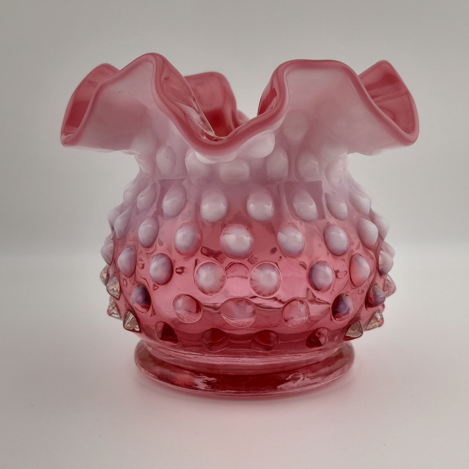 Vintage FENTON Cranberry Opalescent Hobnail Glass Ruffled Edge Vase 3″
