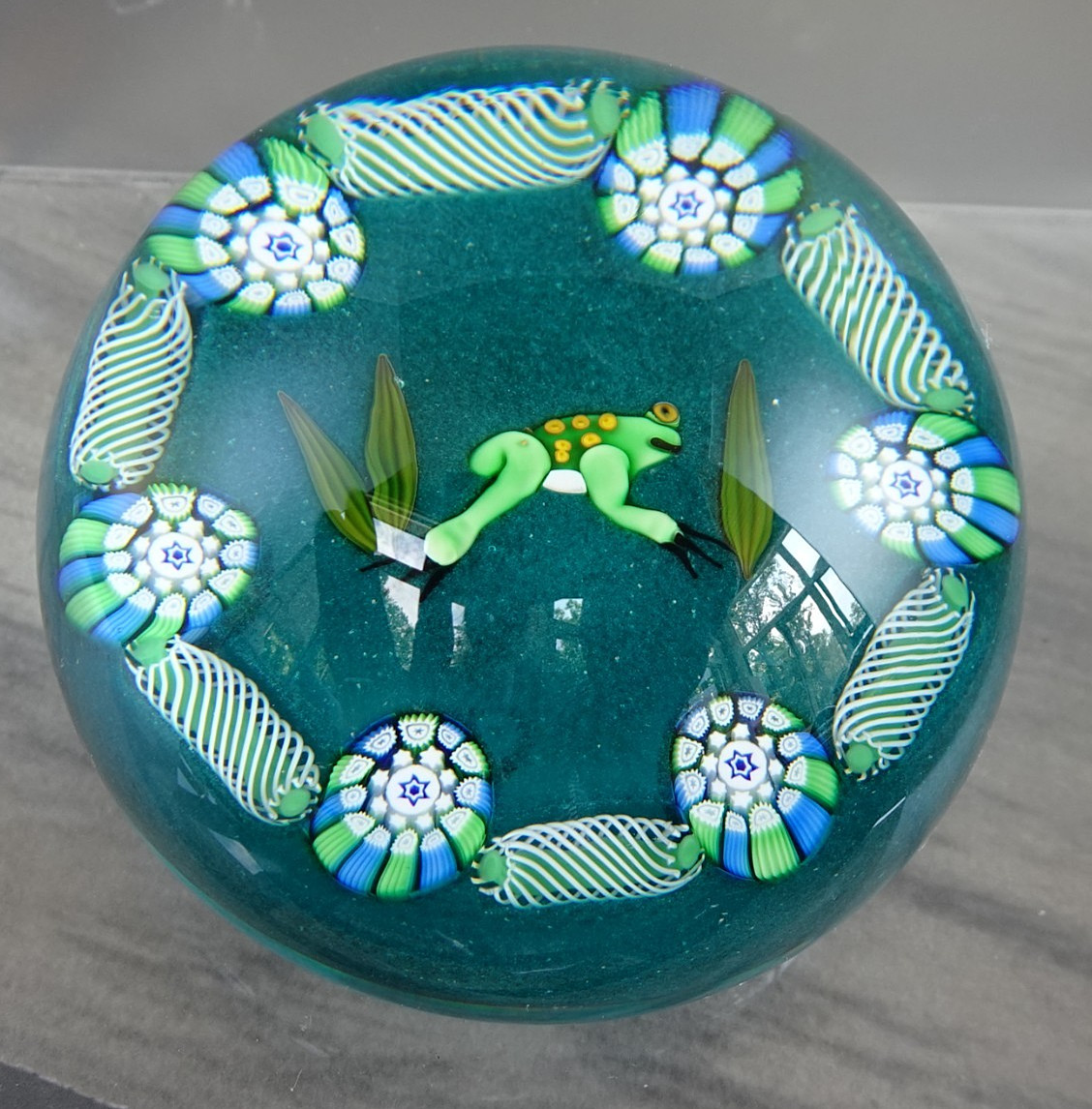 LMT ED #23/25 John Deacons William Manson Frog Millefiori Paperweight 2006