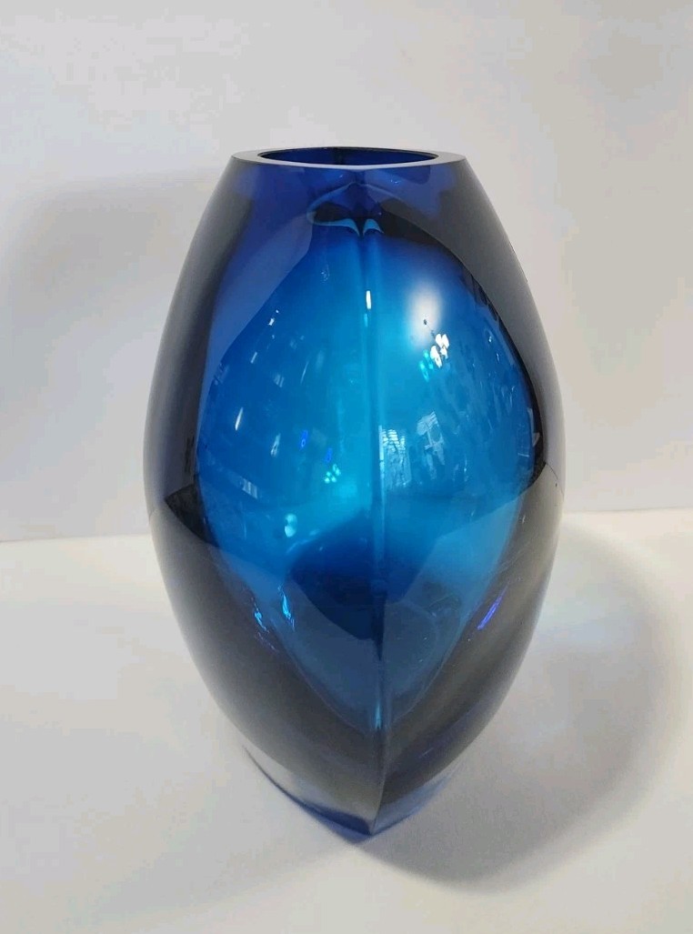 7″ JOSKA DESIGN Silberberg Waldglashütte BOHEMIAN CRYSTAL BLUE VASE, HEAVY 4 LBS