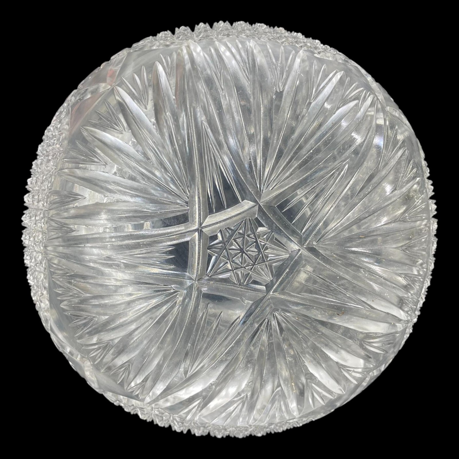 Cut Crystal Medium Bulb Vase Sawtooth Rim Stars Flowers Made In Turkey BV101