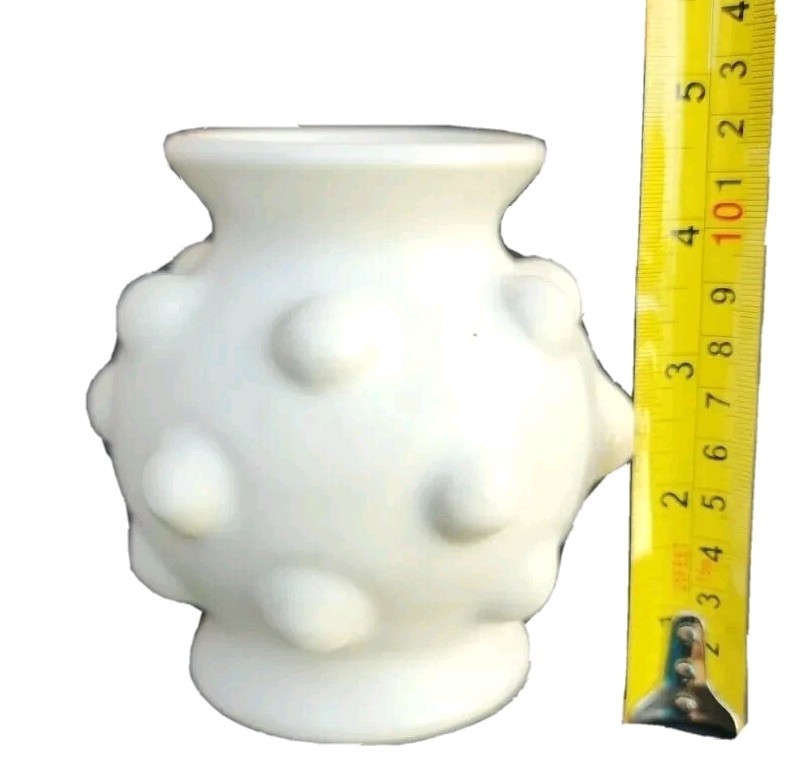 Minimalism White Clay Studio Pottery Glazed Signed Schickel Hobnale 4.5″ Vase