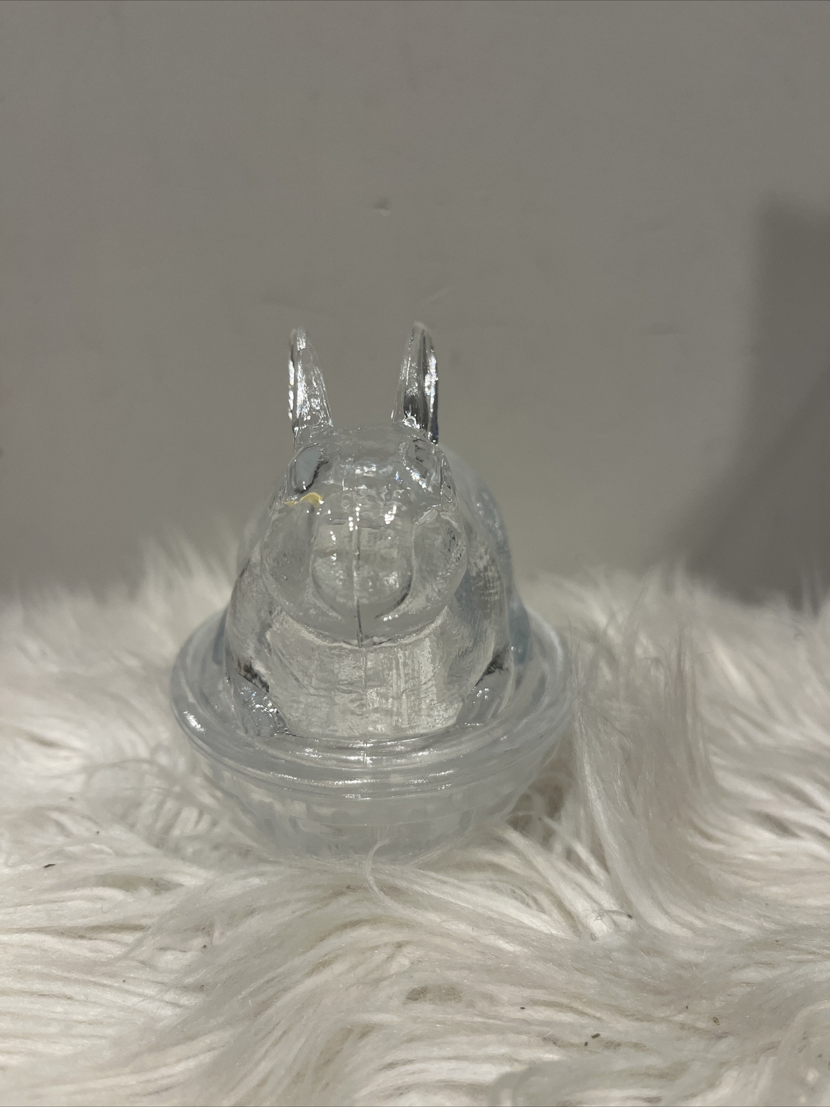 (2) Vintage Small Bunny Rabbits on Baskets – 1 Pink Glass & 1 Clear Glass 4.5”