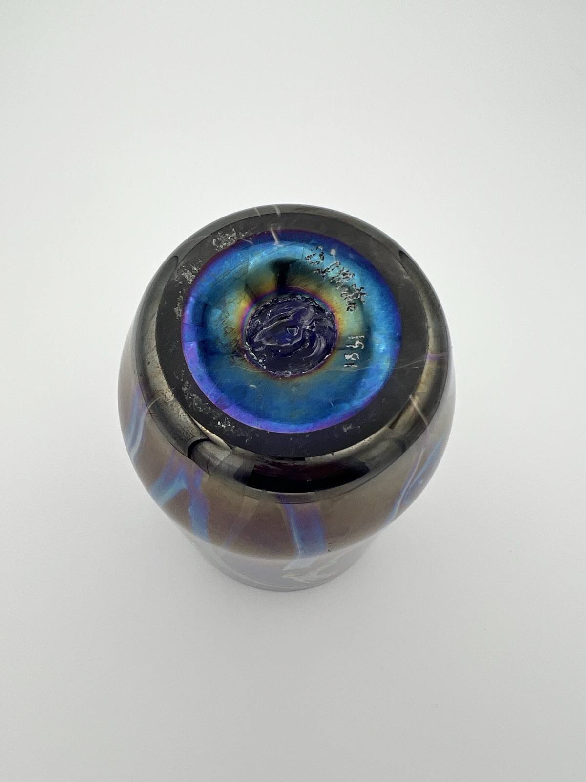 Signed Nick Delmatto Iridescent Art Glass Vase 1981