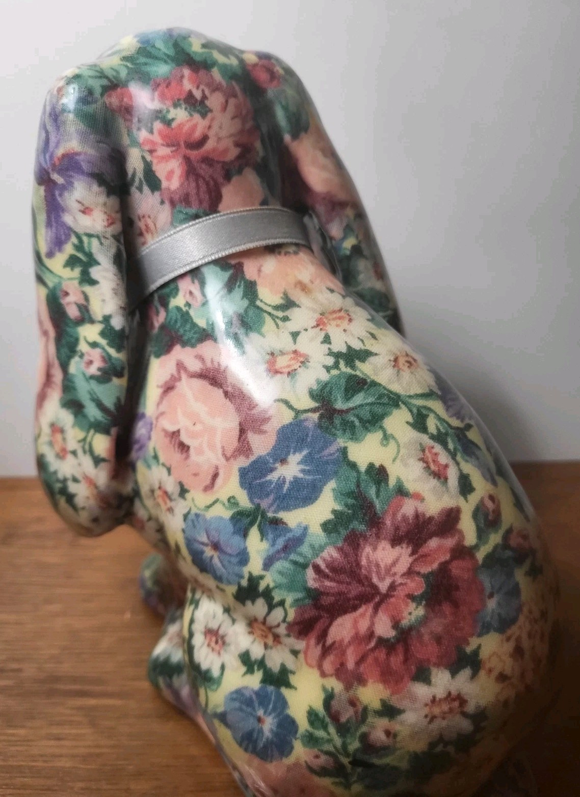 Joan Baker’s Vtg Porcelain Patchwork Bunny Rabbit Sculpture Figurine 7″ Easter