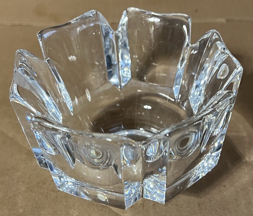 Vntg Signed Orrefors Crystal Glass Sweden 6 Panel Scalloped Top Design Bowl Vase