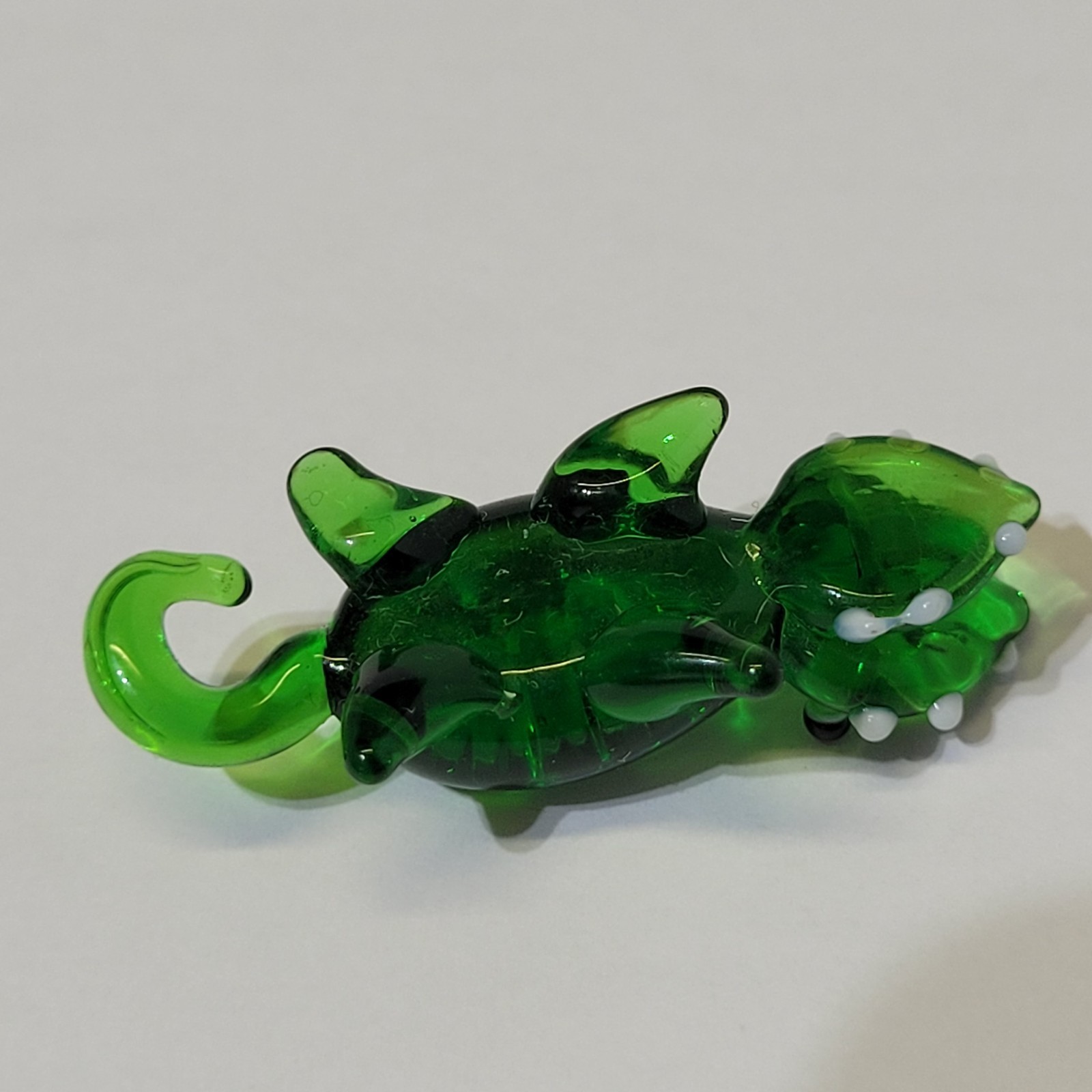 Art Glass Alligator Figurine Mini 2cm Green White Hand Blown