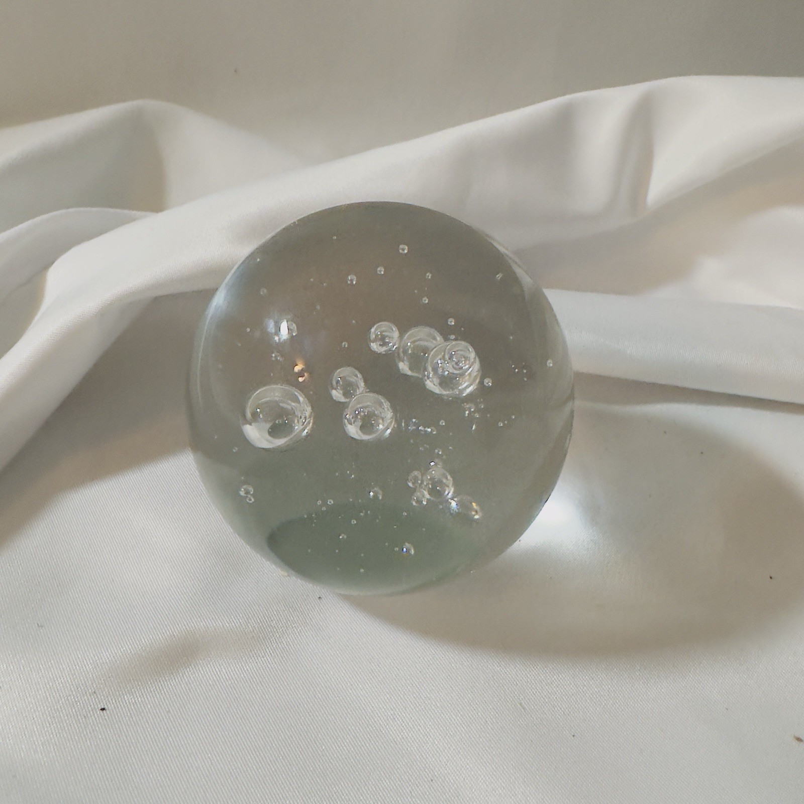 Hand Blown Round Clear Glass Controlled Bubble Paperweight 2.5″ Dome Flat Bottom