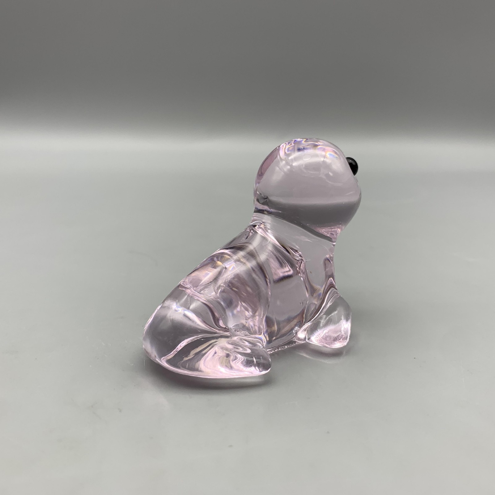 Vintage Oneida Pink Seal Figurine 24% Lead Crystal Art Glass Small Paperweight