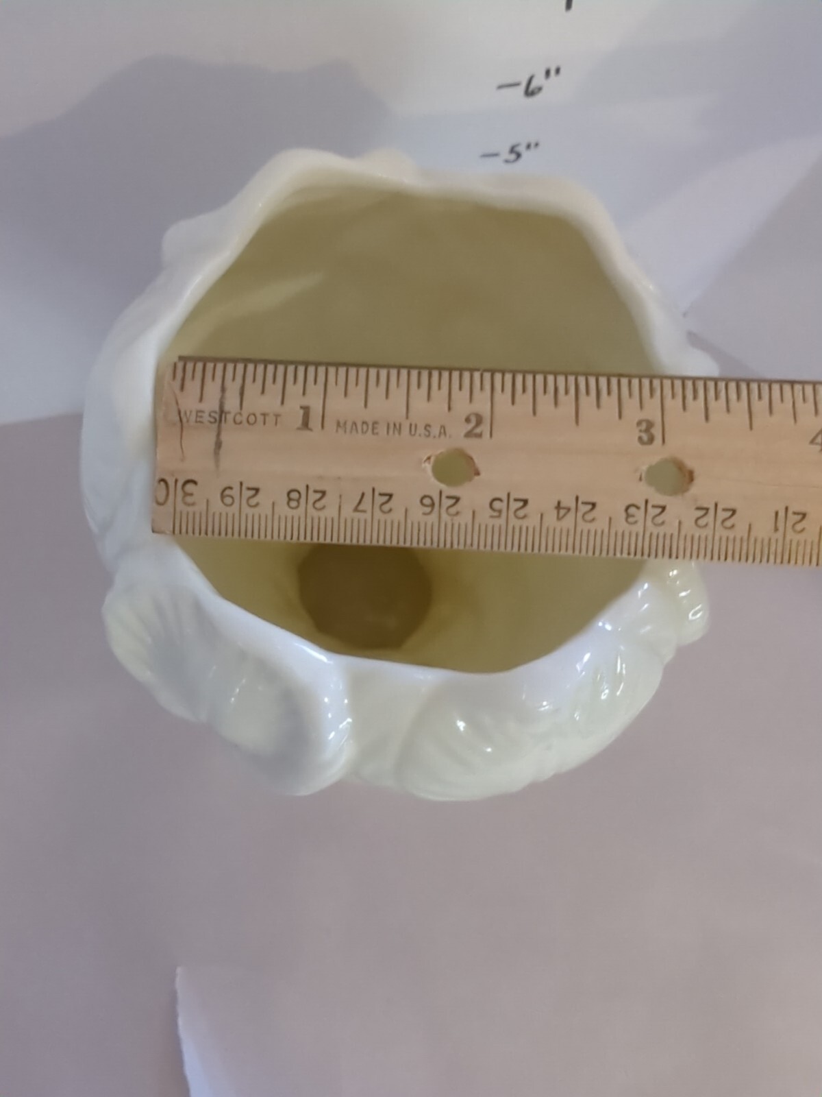 Vintage Organic Art Nouveau Iris Flower Cream Off White 8″ Vase