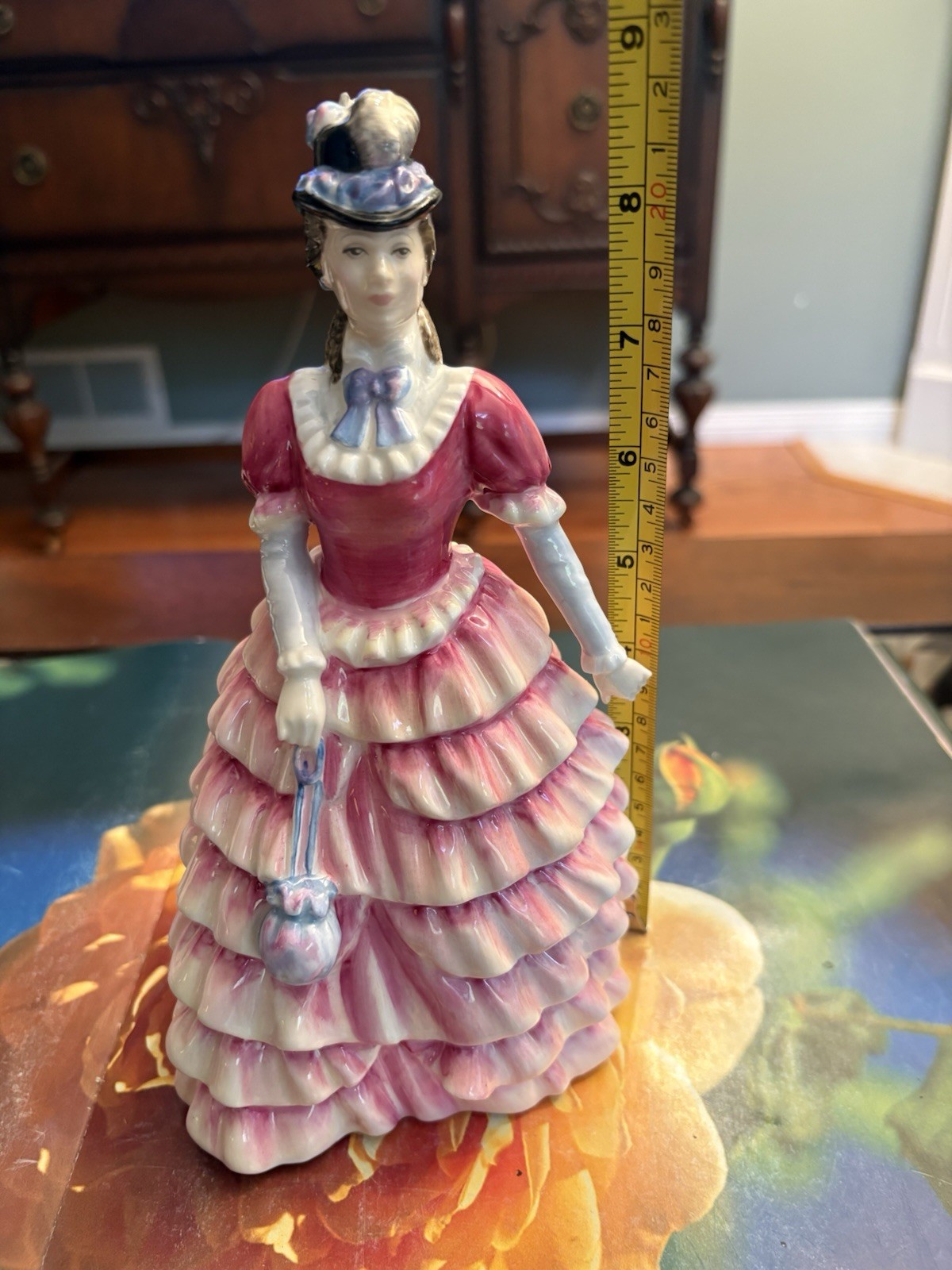Figurine Royal Doulton Diane HN 3604 (8.75”H) & Coalport Lady Betty (6.5”H)