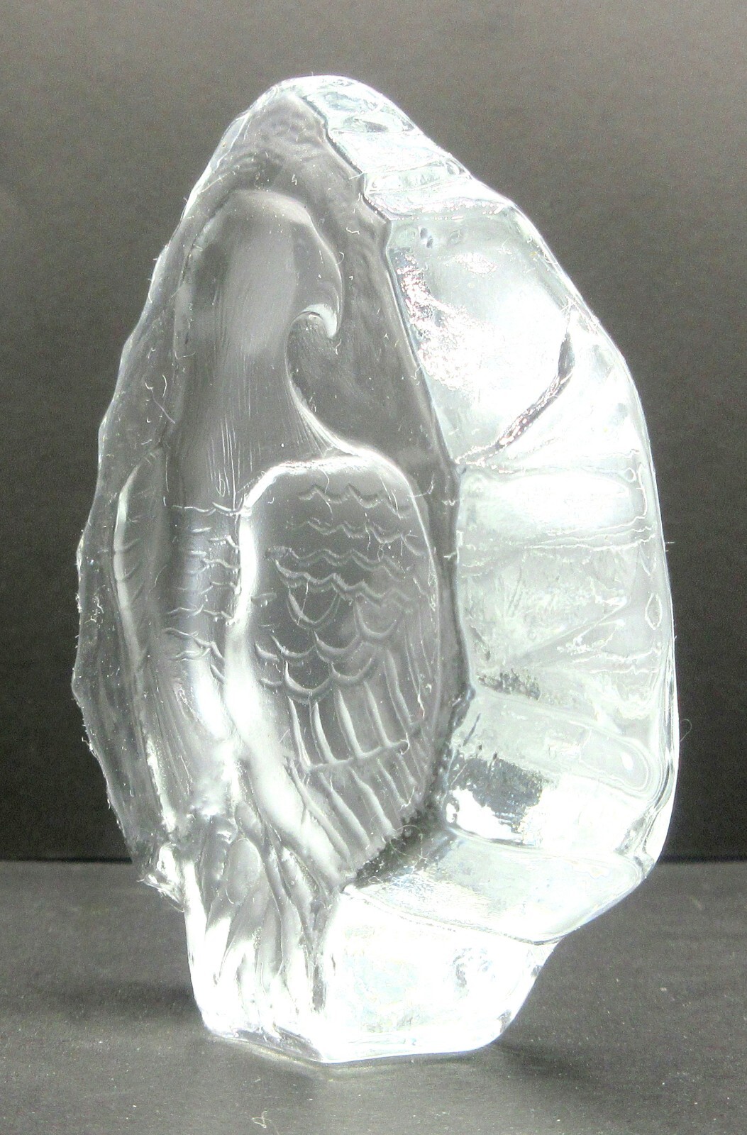 Glass Bald Eagle Paperweight Clear & Frosted Arrowhead Shape 3 1/2″ Unbranded