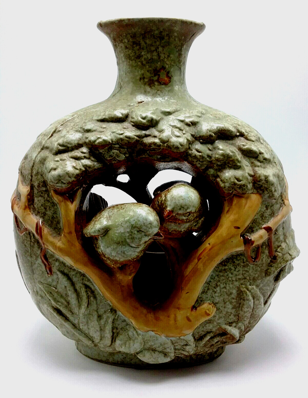 VTG Art Pottery Bird Vase with Tealight Candle Holder 3D Birds In Tree Green 9″H