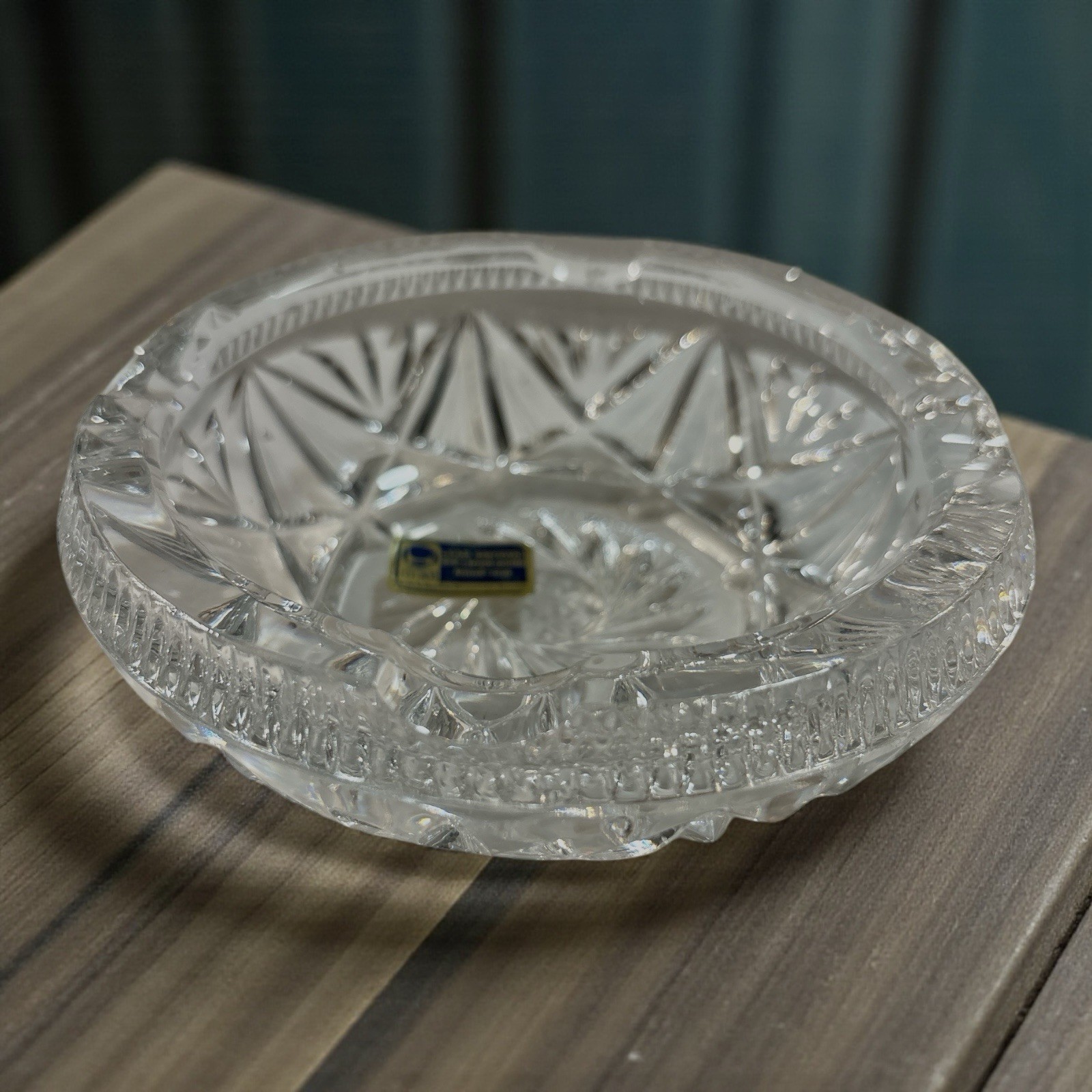 Vintage 24% Lead Crystal Lausitzer Germany Hand Cut Glass Ashtray Pinwheel 5 3/8