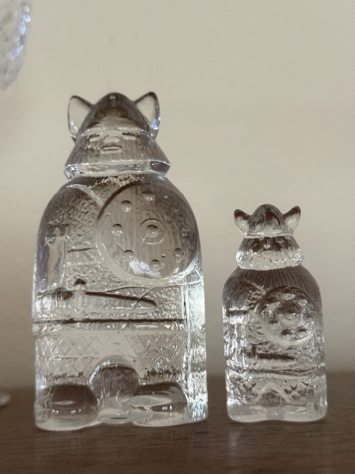 Swedish Art Glass Figurine Viking Set/2 Lindshammer Sjogren