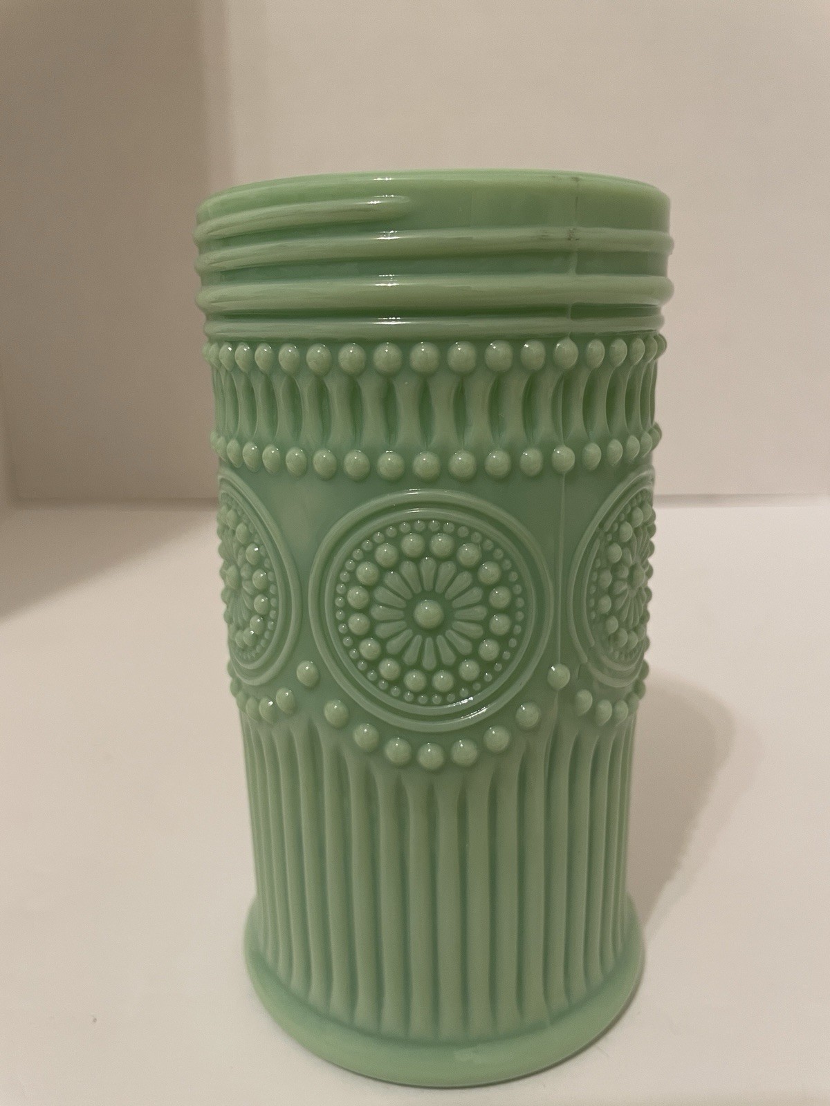 TABLECRAFT JADEITE GREEN GLASS HOBNAIL RETRO 5” VASE OR SUGAR SHAKER NO LID
