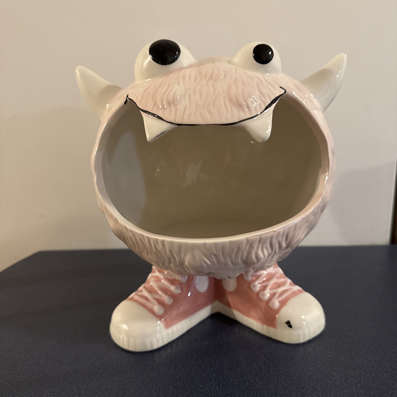 Cobwebs and Cauldrons Cookie or Candy Monster Jar Halloween TJ Maxx Shoes Pink