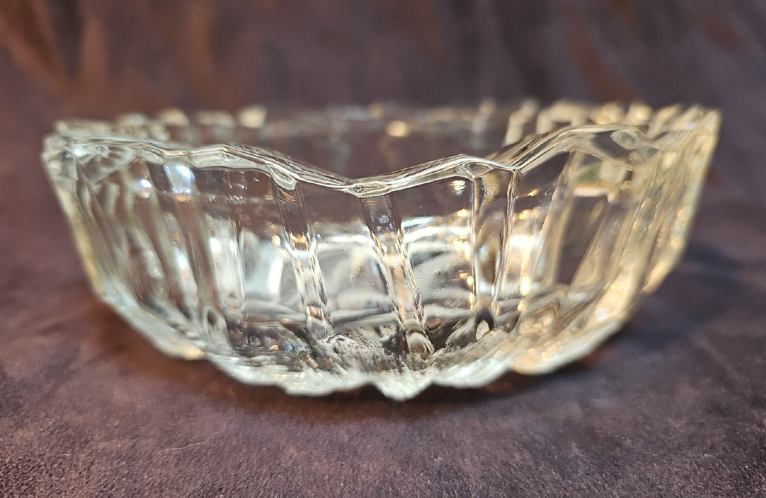 Hoya Crystal “Glacier” Cigar Ashtray 7.5×2.5″ 3.25 lb Japan 1980s Gorgeous EUC