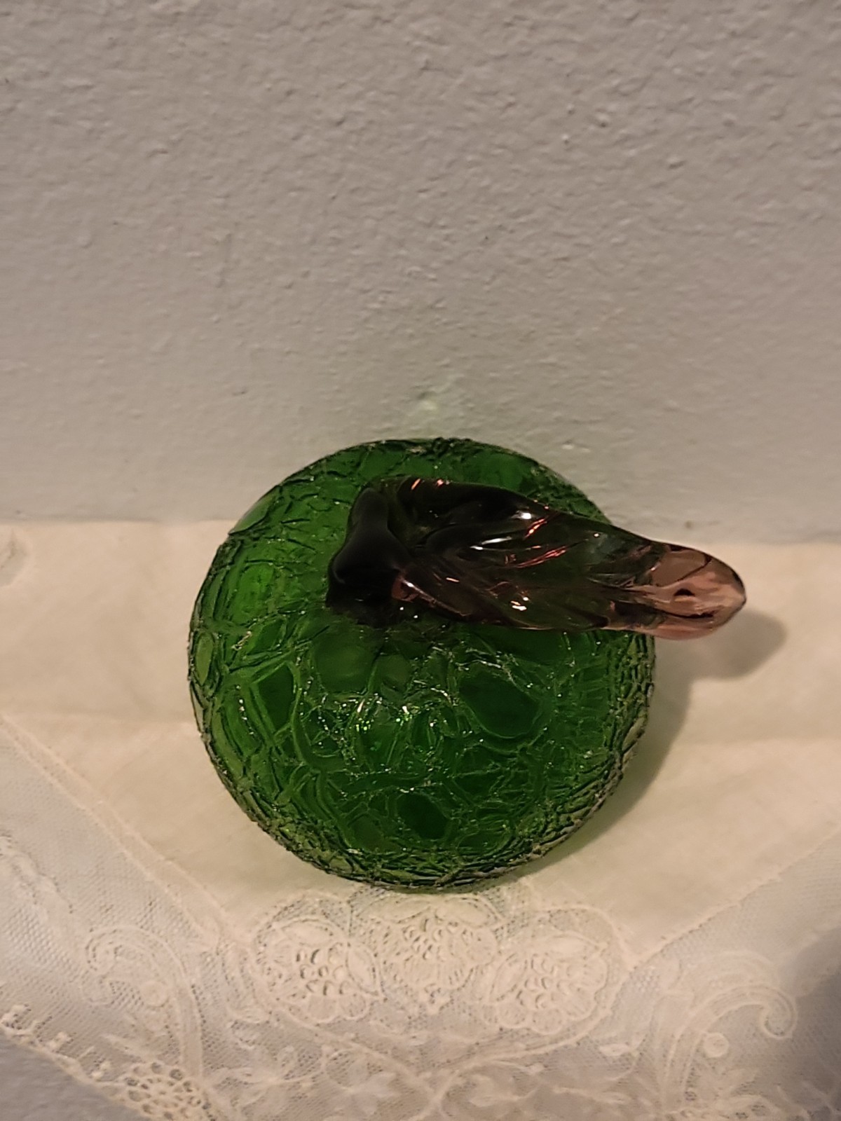 Vintage Crackle Art Glass Fruit Green Glass Apple Hand Blown 4.5 inches W/ Leaf