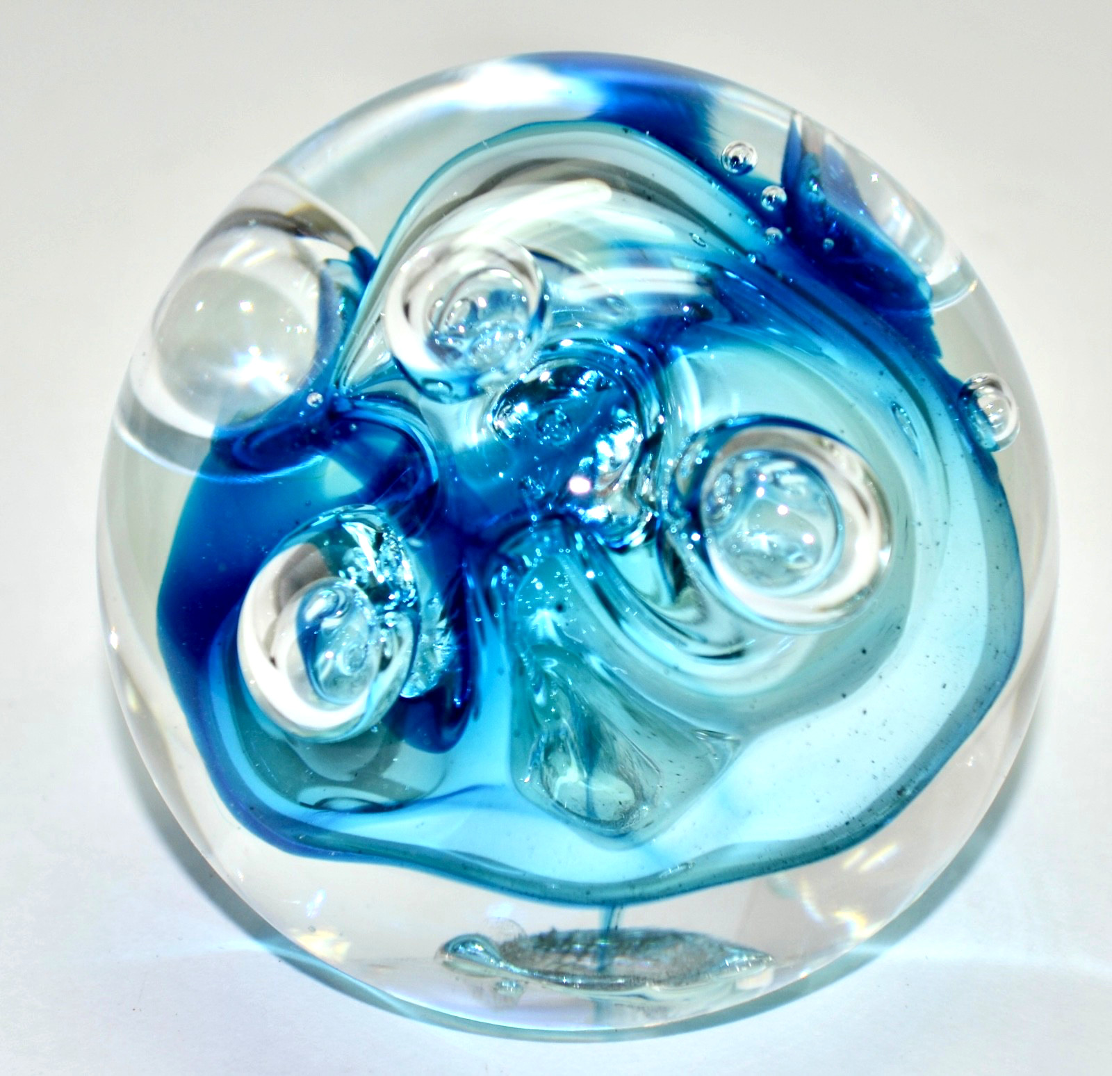 VTG Rollin KARG Studio Controlled Bubble Swirl/Blue Art Glass Paperweight