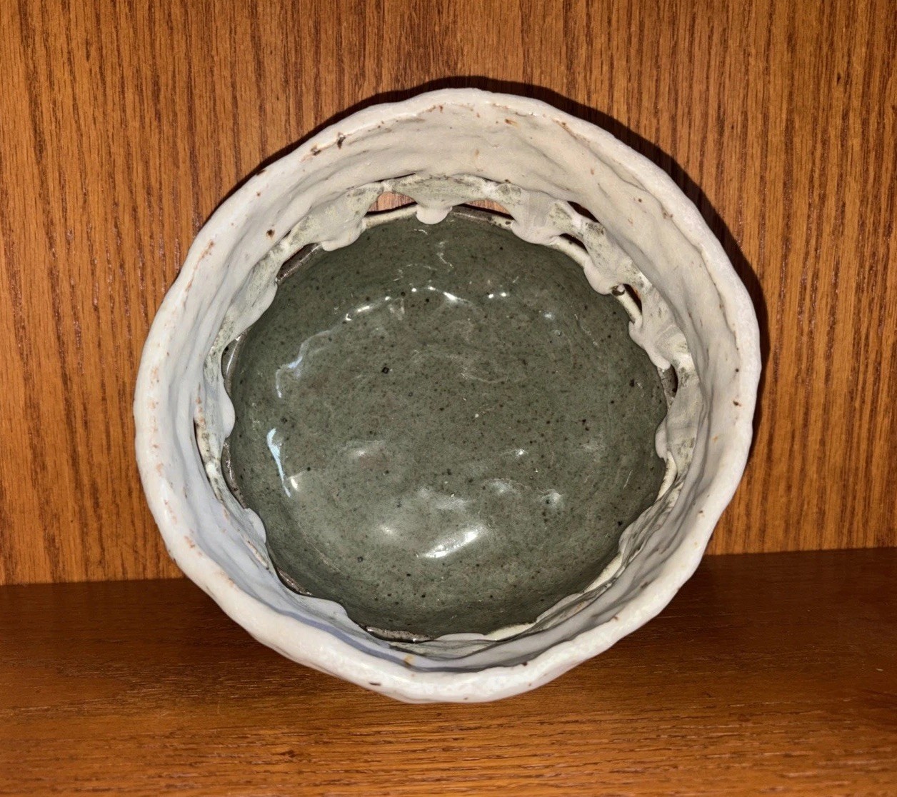 Hand Made Pottery Plant Pot 6 1/2 In. idiameter x 4 in. depth.OOAK Signed