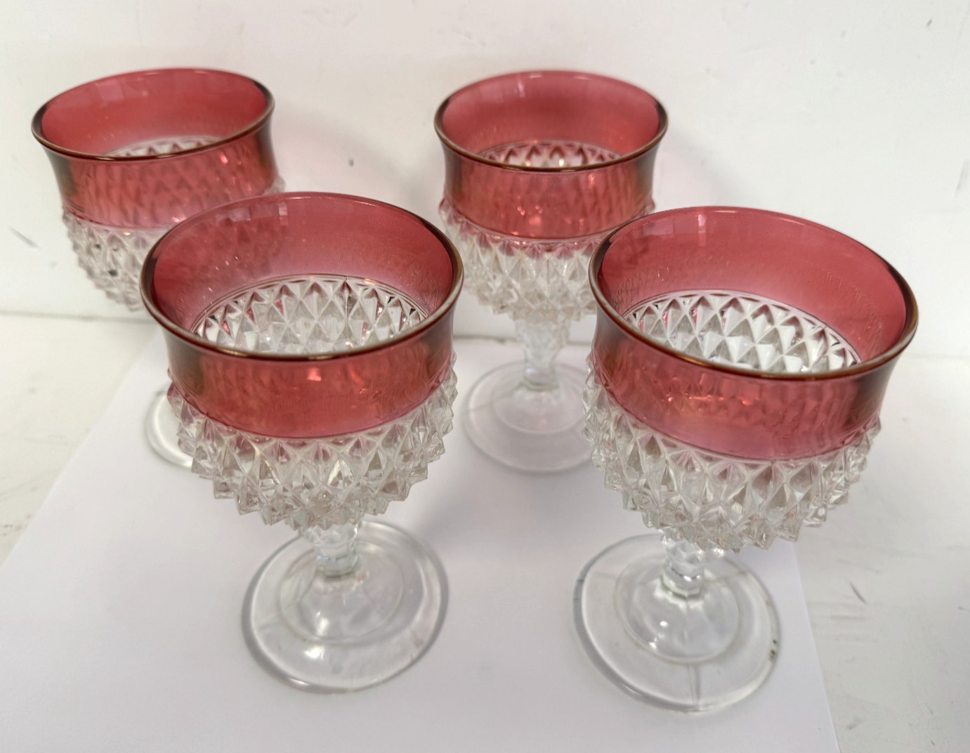x4 LOT Vtg Indiana Glass Diamond Point Footed Goblets w/Cranberry Flash.