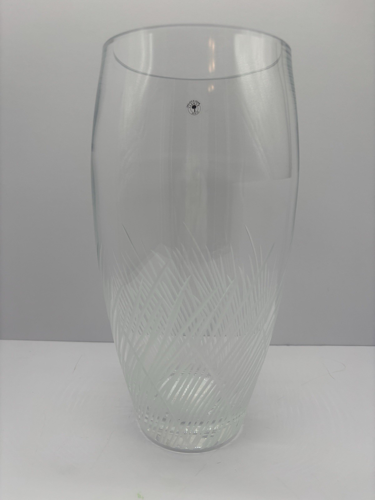 Beautiful Bombay Glass Crystal Vase Etched Leaves Design Made In Poland. 9.25” H