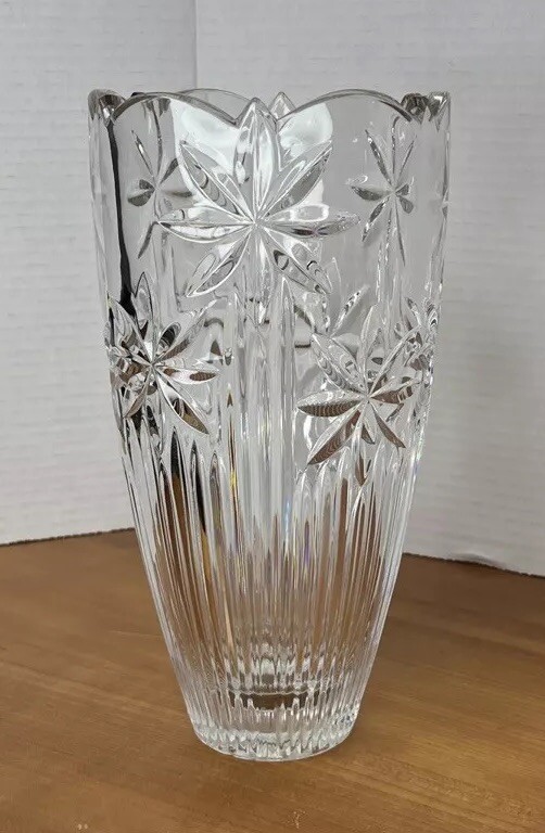 Bohemia Crystal Perseus Barrel Vase 11″ Crystal Vase – Heavy Duty Elegant