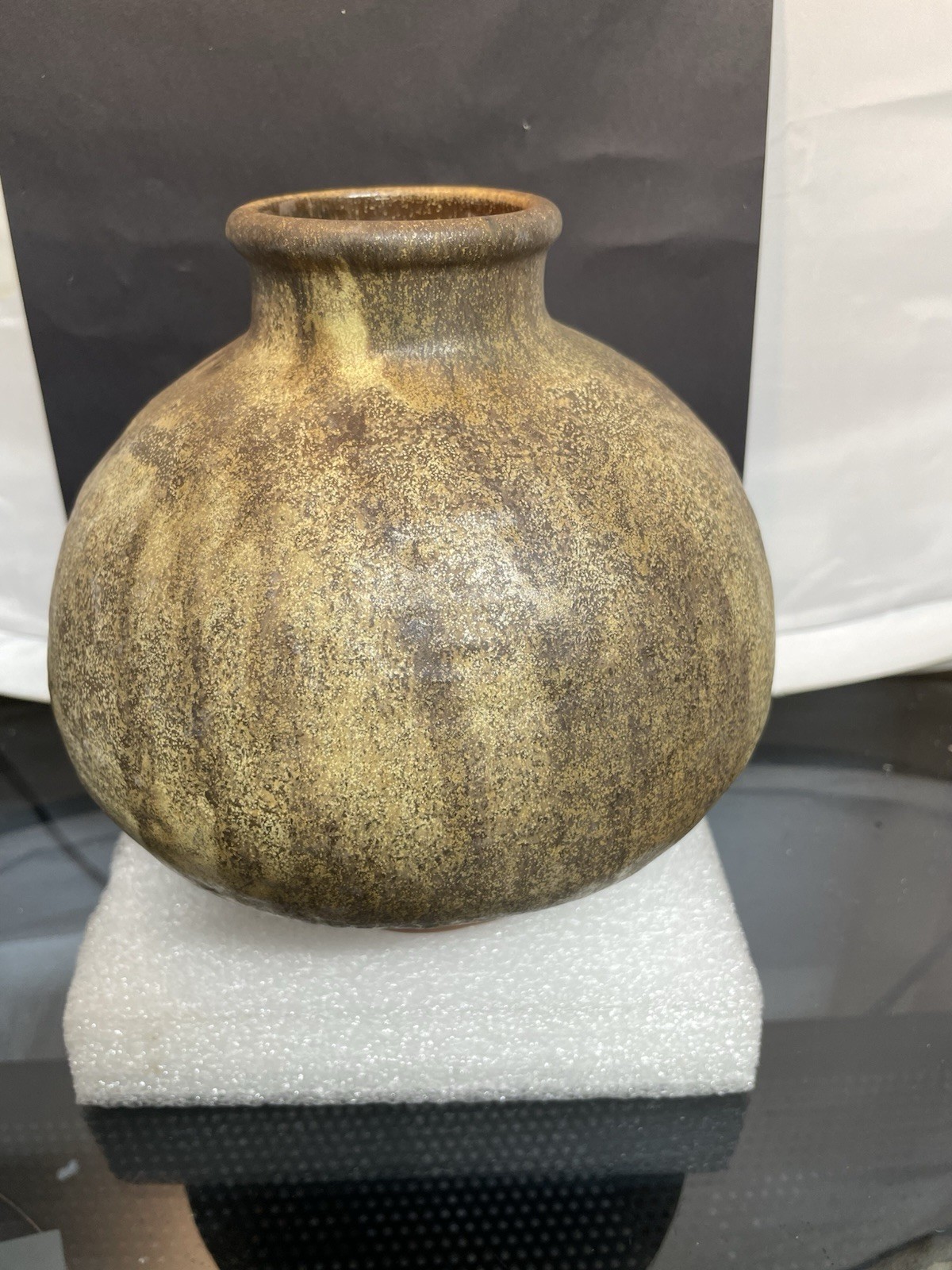 Karlsruher Majolika G/139 Vase by Fridegart Glatzl 6.5 Inches