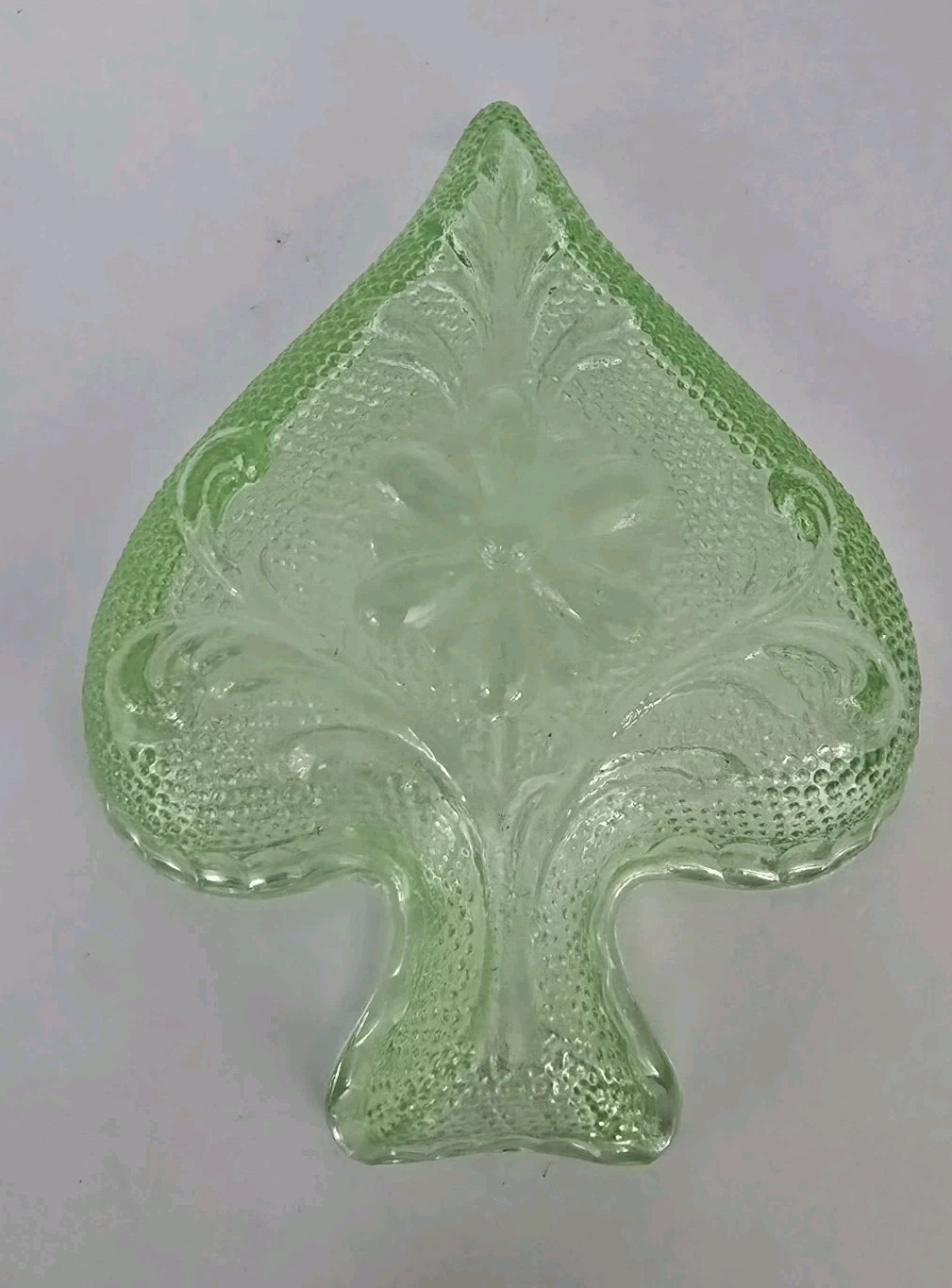 Uranium Vintage Glass Spade Trinket Poker Dish Ashtray Bridge Set Green UV GLOWS