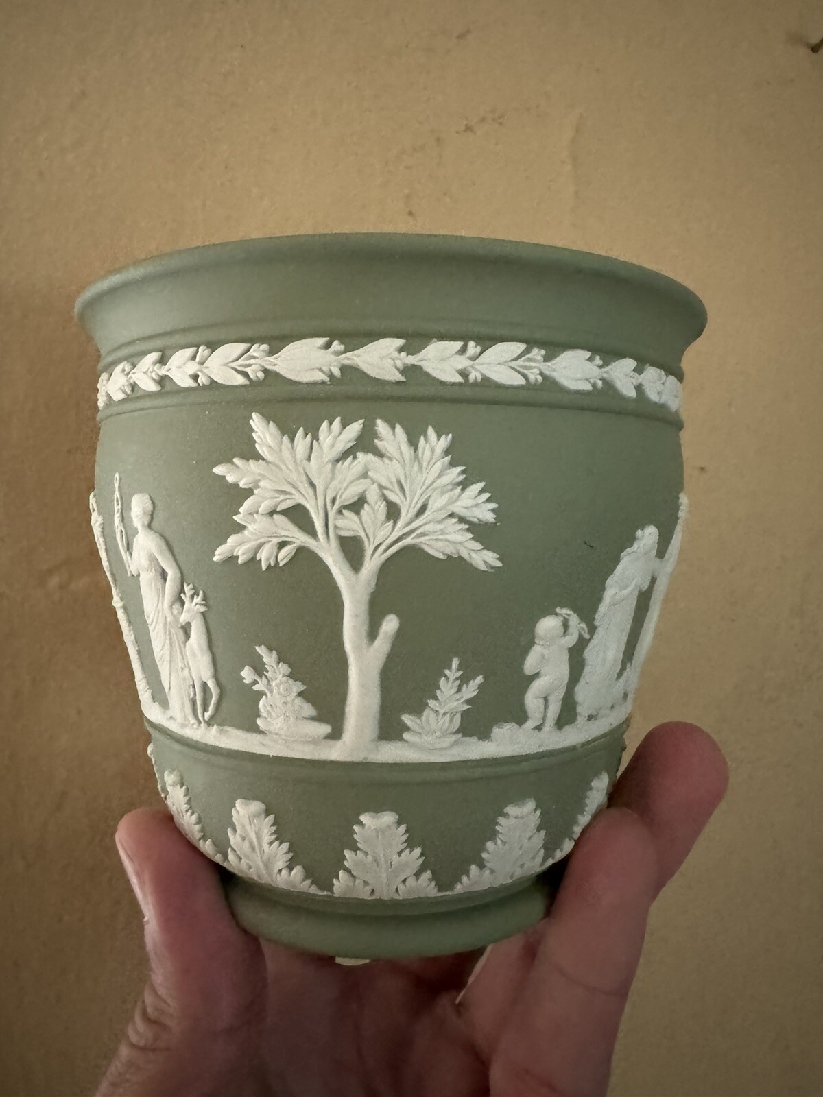 Wedgwood Green Jasperware Plant Pot Planter Classical Scenes – 4 1/2 In